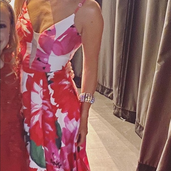 Dresses & Skirts - Floral ball gown